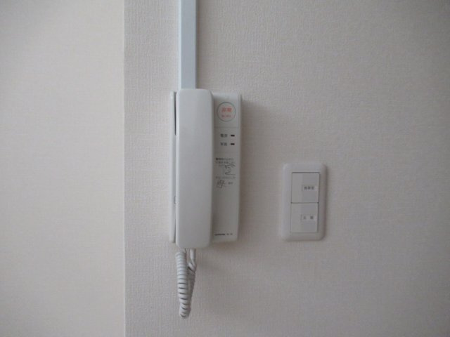 新長田駅前２ＤＫの設備|インターホンです