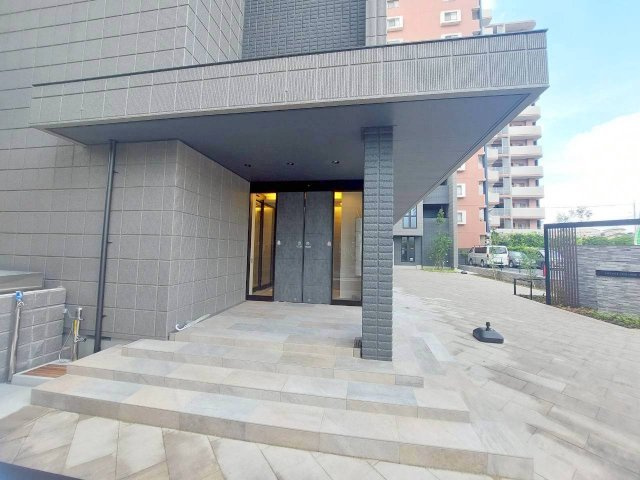 （仮称）越谷市赤山本町メゾンのエントランス|新築★ZHE対応マンション★ペット共生シリーズ★耐震・耐火構造の旭化成へーベルメゾン