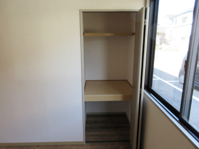  | ファミール山岡B棟