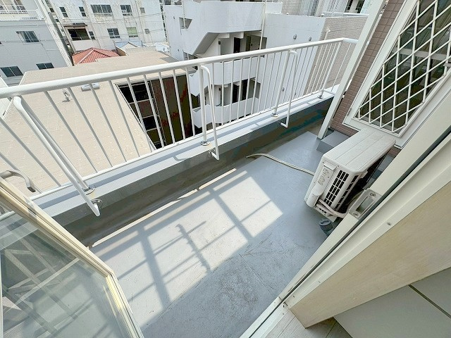 みつもとARRAYのバルコニー