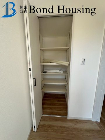 南向きで陽当たり良好　青山台2丁目　新築1区画の収納