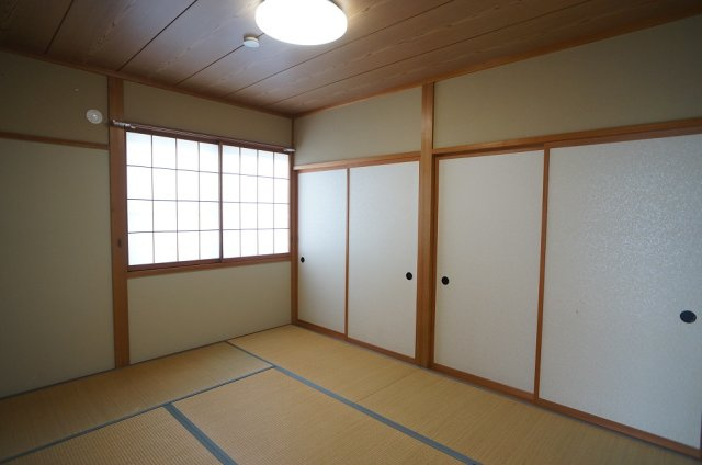 【和室】 | カーサマルワB | 入居決定後畳返し