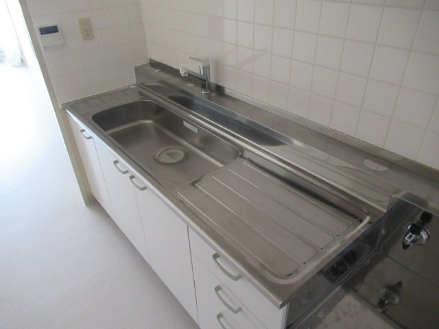 新長田駅前３ＬＤＫのキッチン|使いやすいキッチンです