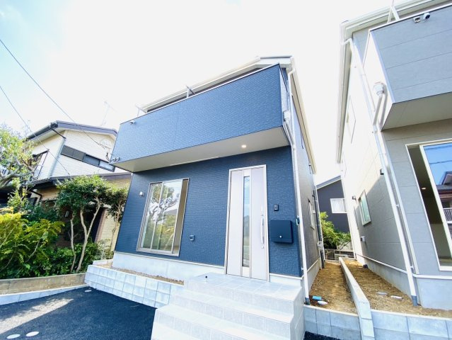 成田市玉造　第10　2号棟　新築戸建て