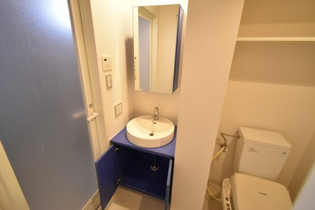 アリビオ西宮の洗面所