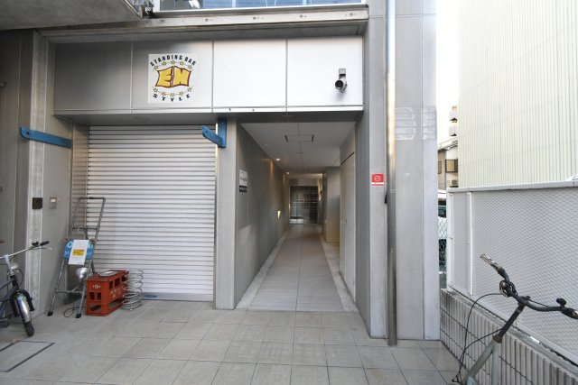 アリビオ西宮のエントランス