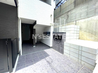 【エントランス】 | グランレーヴ上沢