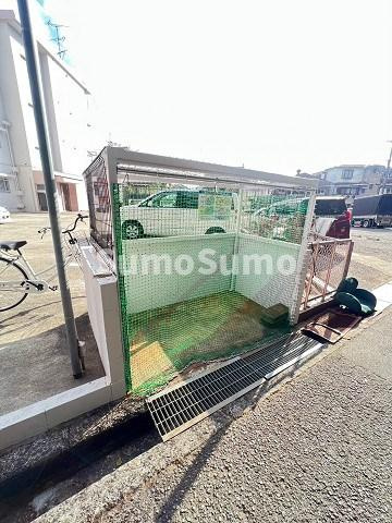 アメリアの外観