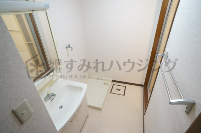 インペリアル樋ノ口の洗面所|参考、同建物・同間取りの号室