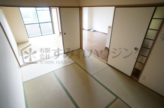 インペリアル樋ノ口の和室|参考、同建物・同間取りの号室