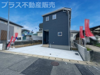 【外観】 | 現地写真。プラス不動産販売なら、現場の全ての棟をまとめてご見学頂けます。