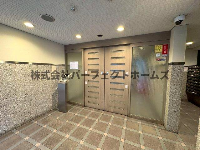 エスリード本町のロビー|清潔なロビーです