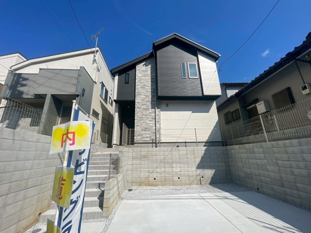 横浜市鶴見区北寺尾1丁目 新築戸建て【仲介手数料無料】カースペース2台