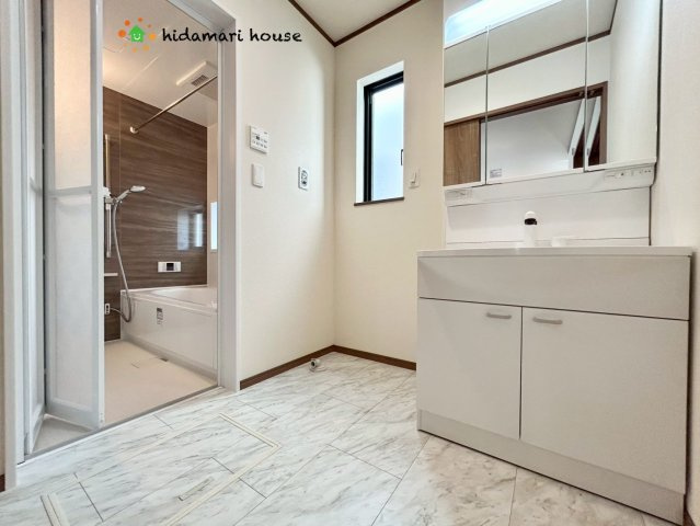 上尾市中分1丁目　新築戸建　ハートフルタウンBの脱衣所