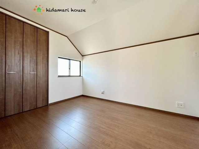 上尾市中分1丁目　新築戸建　ハートフルタウンBの洋室|洋室：6帖