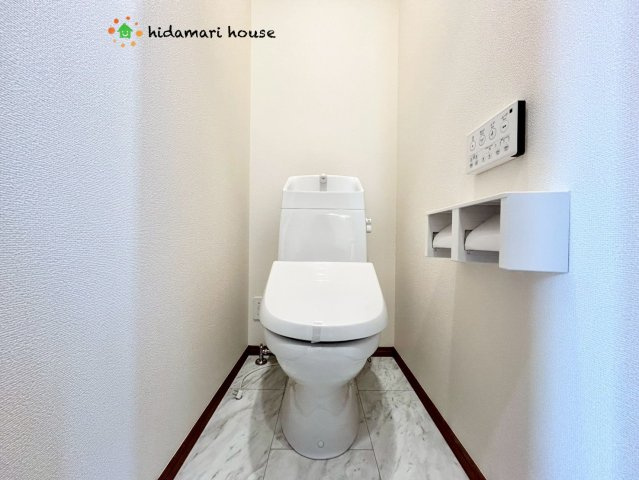 上尾市中分1丁目　新築戸建　ハートフルタウンBのトイレ