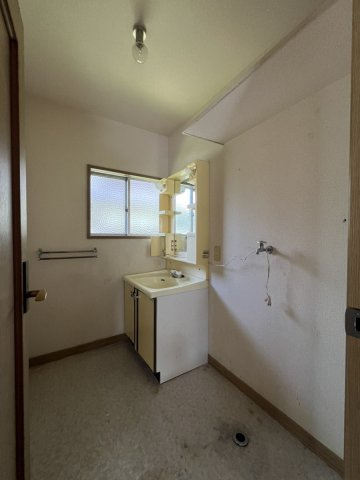 八代郡氷川町戸建ての脱衣所