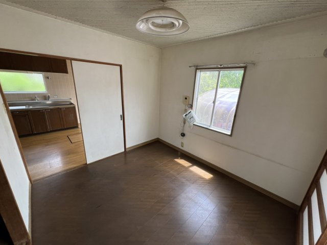 八代郡氷川町戸建ての洋室