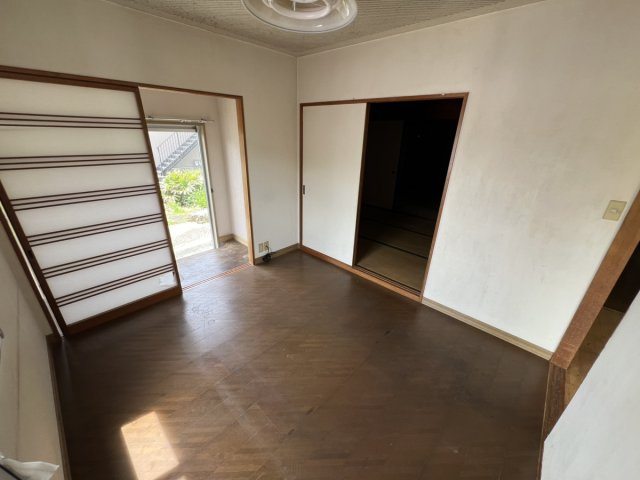 八代郡氷川町戸建ての洋室