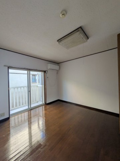 【居間・リビング】 | サン佳苑