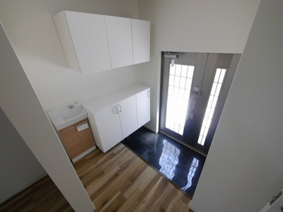 【玄関】 | 歌敷山4丁目戸建