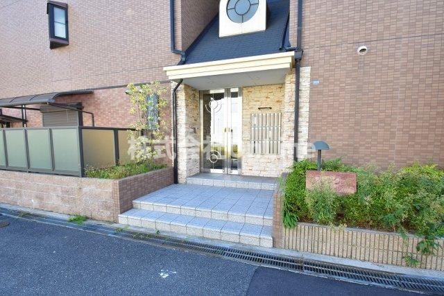 【エントランス】