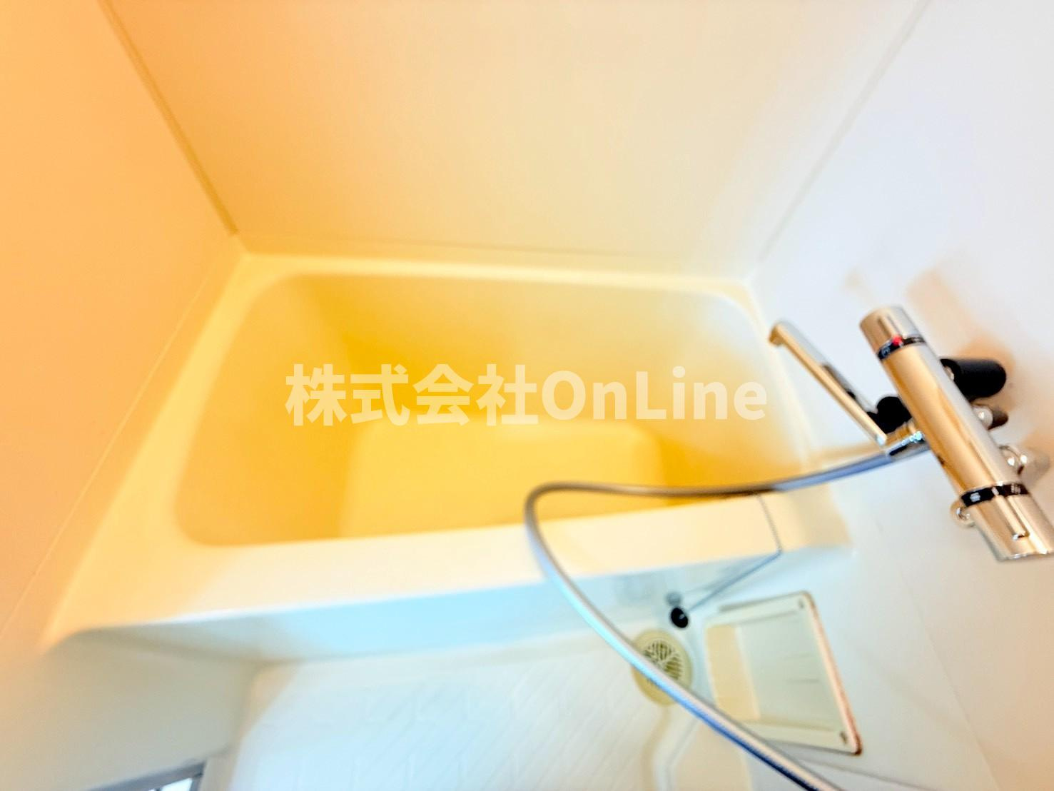 八尾市中田２丁目の賃貸マンションの浴室