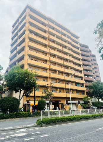 ダイアパレス御苑前の外観