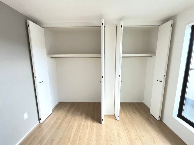 【収納】 | 福岡市西区野方3丁目5期　1号棟（全2棟）【仲介手数料無料・0円】 | 現地写真。