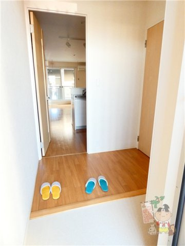 アルカ・ソラーレⅢの玄関