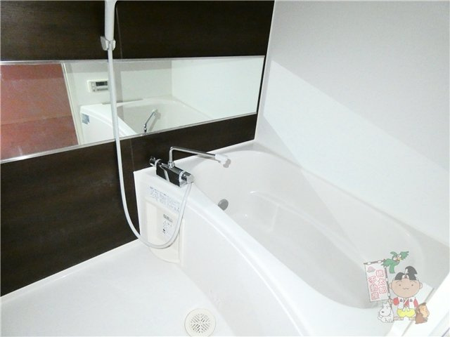 アルカ・ソラーレⅢの浴室