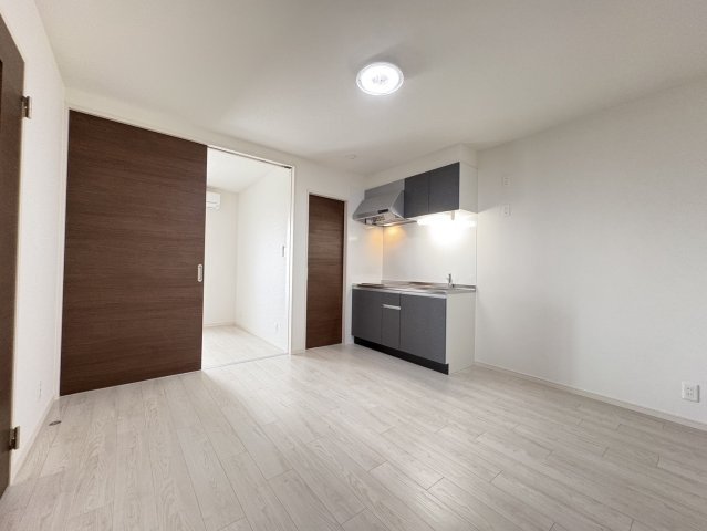 KINDAI ST ( 近畿大学 一人暮らし )の居間・リビング