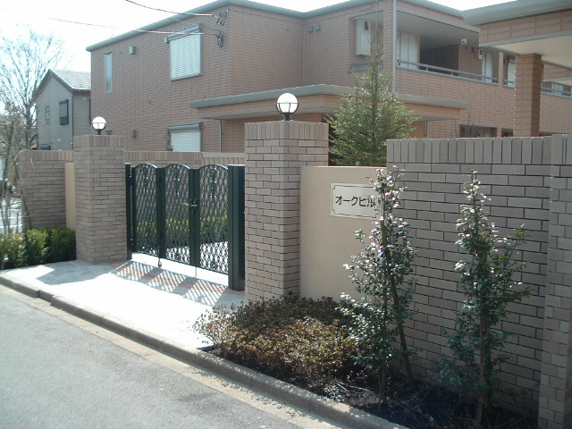 オークヒルＳ棟のエントランス|エントランス