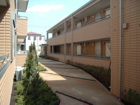 オークヒルＳ棟の外観