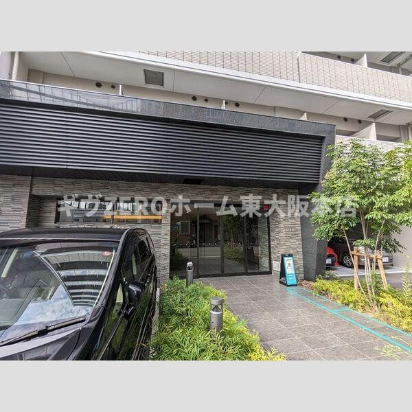 エスリード大阪京橋フロレゾンのエントランス