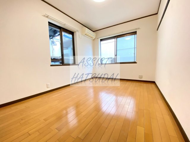 プルミエ駒沢Ｂの居間・リビング