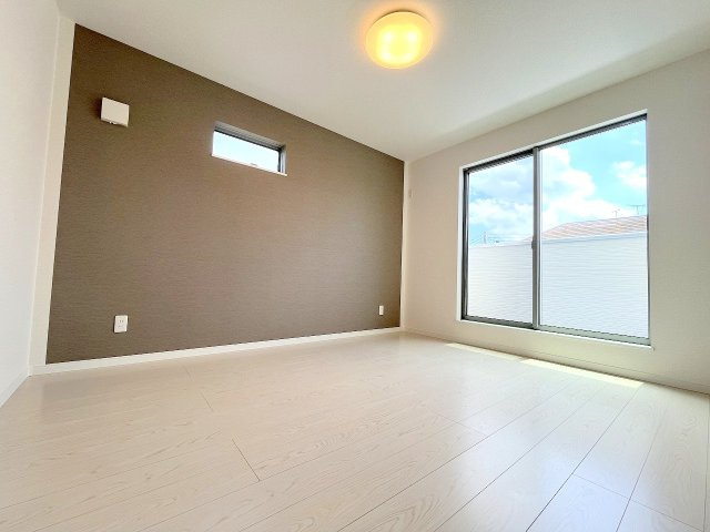 昭島市中神町2丁目新築分譲　全5棟　の洋室