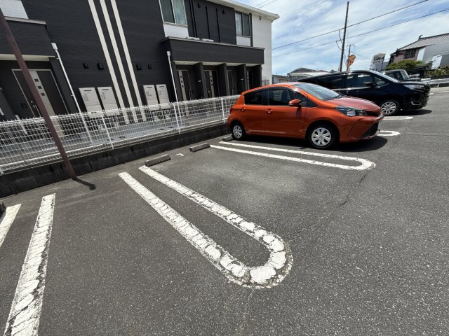 ソレアードⅠの駐車場