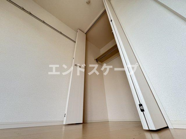 ジュネス稲荷塚の収納|高崎、前橋のお部屋探しはエンドスケープまで！お客様の理想お聞かせ下さい♪