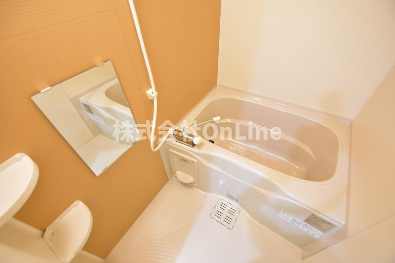 フジパレス瓜生堂Ⅴ番館の浴室