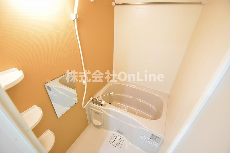 フジパレス瓜生堂Ⅴ番館の浴室