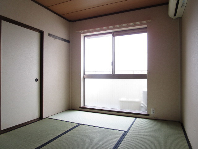 ロワール西一之江の和室|★和室６帖★