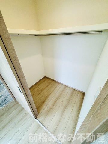 高崎市貝沢町10期　３号棟(全３棟)　ハートフルタウン　新築建売分譲の洋室|広々とした洋室です