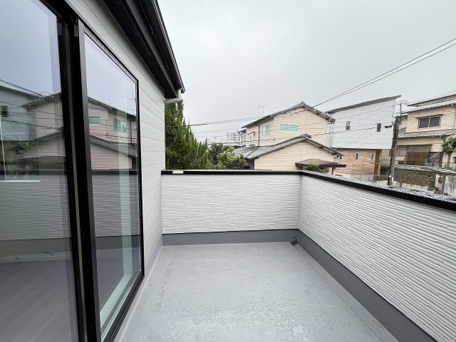 【バルコニー】 | 福岡市南区和田2丁目3期　1号棟（全1棟）【仲介手数料無料・0円】 | 現地写真。