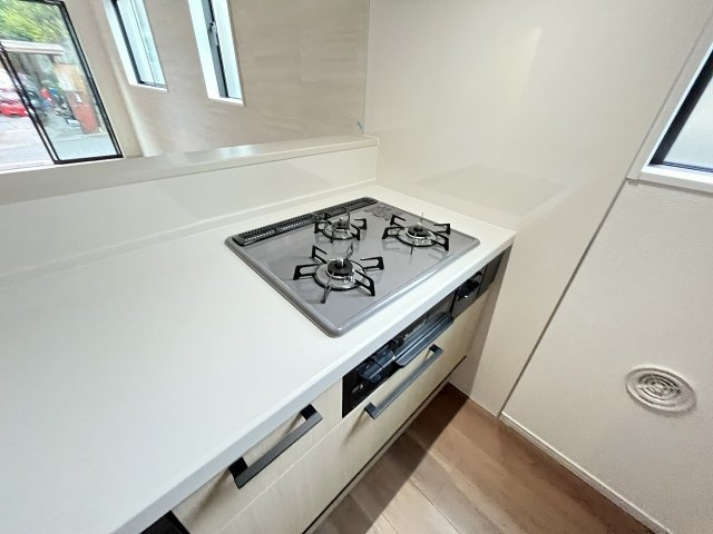 【キッチン】 | 福岡市南区和田2丁目3期　1号棟（全1棟）【仲介手数料無料・0円】 | 現地写真。