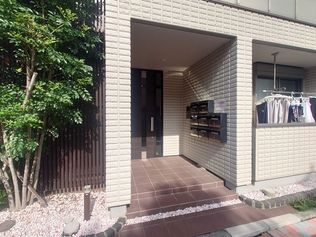 Tiara Bunkyoのエントランス