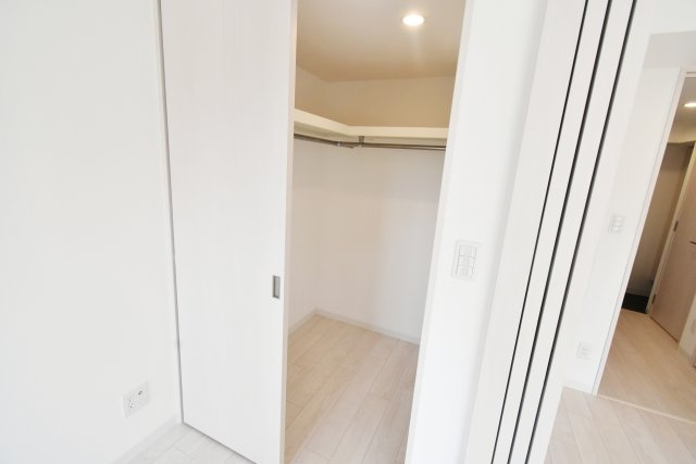 ソルテラス甲子園口クレアストの収納|ウォークインクローゼット