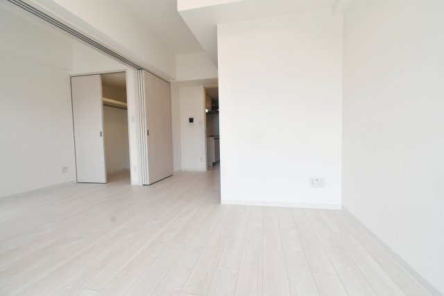 ソルテラス甲子園口クレアストの居間・リビング