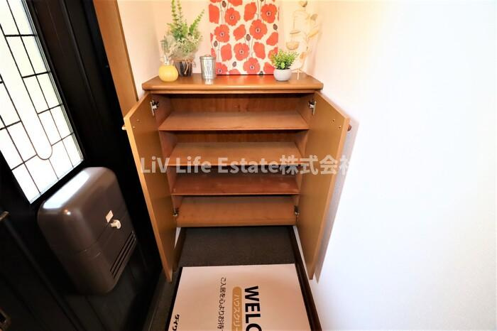 エントピア新秋津　ＡＢの玄関