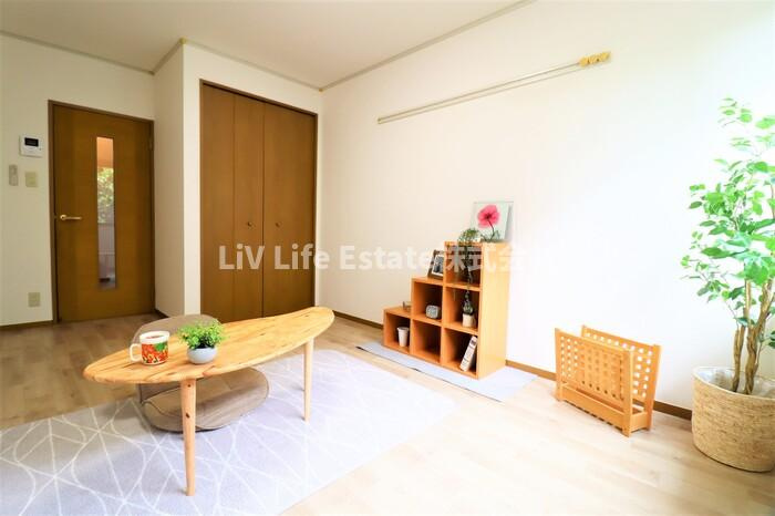 エントピア新秋津　ＡＢの居間・リビング